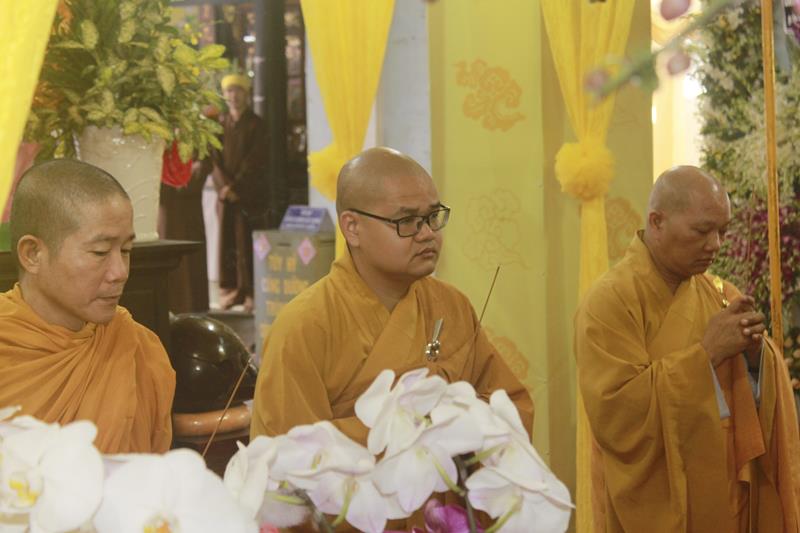 Đồng Tháp: Các đoàn phúng viếng lễ tang cố Đại lão Hòa thượng Thích Thiện Huệ