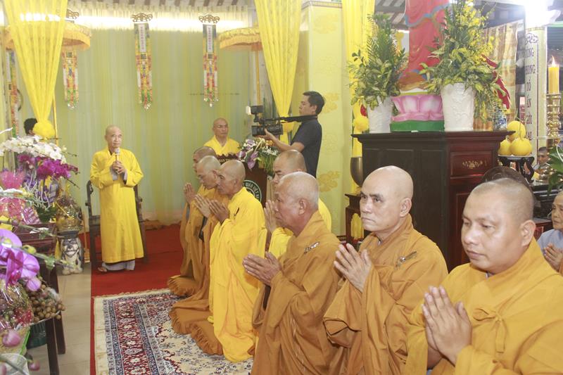 Đồng Tháp: Các đoàn phúng viếng lễ tang cố Đại lão Hòa thượng Thích Thiện Huệ