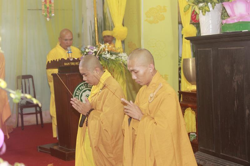 Đồng Tháp: Các đoàn phúng viếng lễ tang cố Đại lão Hòa thượng Thích Thiện Huệ