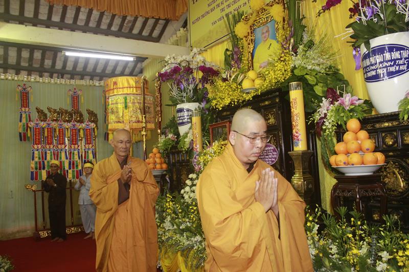 Đồng Tháp: Các đoàn phúng viếng lễ tang cố Đại lão Hòa thượng Thích Thiện Huệ