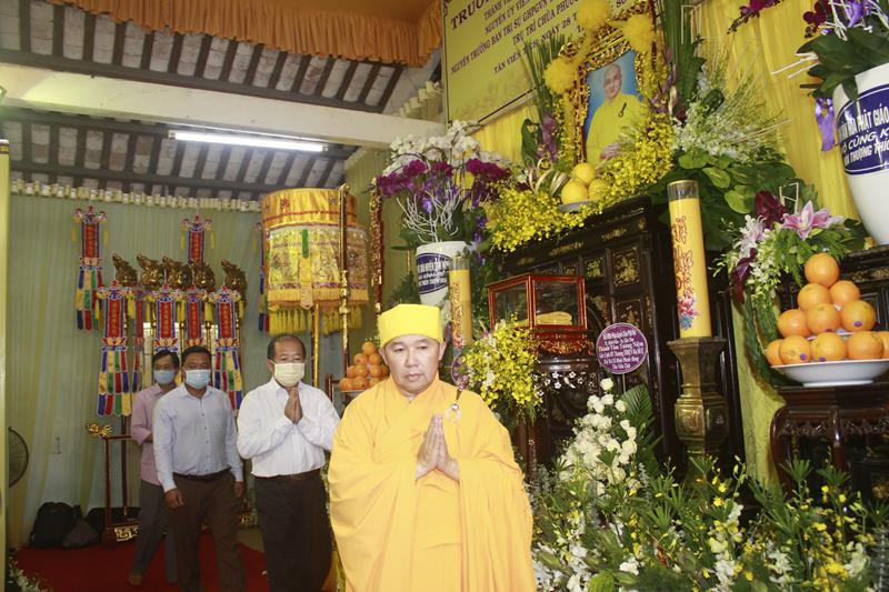 Đồng Tháp: Các đoàn phúng viếng lễ tang cố Đại lão Hòa thượng Thích Thiện Huệ