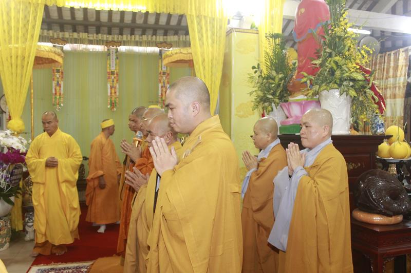 Đồng Tháp: Các đoàn phúng viếng lễ tang cố Đại lão Hòa thượng Thích Thiện Huệ