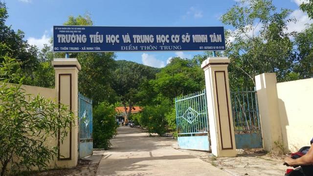 Trung thu yêu thương đến với miền núi Ninh Tân