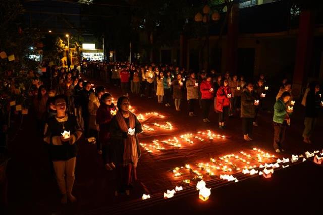 Hà Nội: Gần 400 bạn trẻ trở về chùa Bằng để “Khép lại quá khứ, mở cửa tương lai”