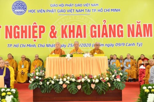 Quỹ ĐPNN Ủng Hộ 1.8 Tỷ Cứu Trợ Lũ Lụt Miền Trung Nhân Lễ Tốt Nghiệp – Khai Giảng Học Viện PGVN Tp.HCM Năm 2020