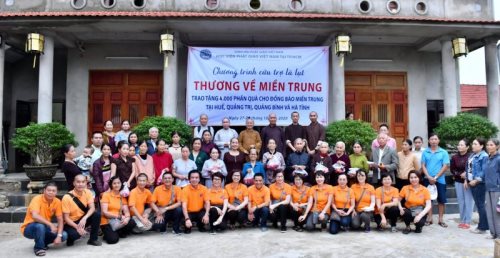 Tổng Kết Chương Trình Cứu Trợ Lũ Lụt  “Thương Về Miền Trung” (C262) Và “Miền Trung - Triệu Con Tim Hướng Về” (C263)