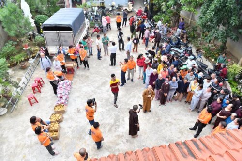 Tổng Kết Chương Trình Cứu Trợ Lũ Lụt  “Thương Về Miền Trung” (C262) Và “Miền Trung - Triệu Con Tim Hướng Về” (C263)