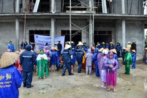 Tổng Kết Chương Trình Cứu Trợ Lũ Lụt  “Thương Về Miền Trung” (C262) Và “Miền Trung - Triệu Con Tim Hướng Về” (C263)