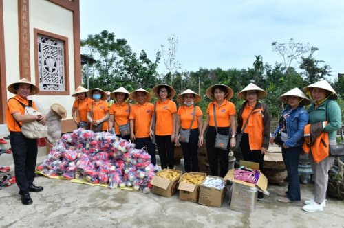 Tổng Kết Chương Trình Cứu Trợ Lũ Lụt  “Thương Về Miền Trung” (C262) Và “Miền Trung - Triệu Con Tim Hướng Về” (C263)