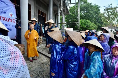 Tổng Kết Chương Trình Cứu Trợ Lũ Lụt  “Thương Về Miền Trung” (C262) Và “Miền Trung - Triệu Con Tim Hướng Về” (C263)