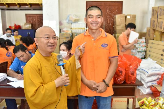 544 người tham gia hiến máu nhân đạo tại chùa Giác Ngộ (HM38)