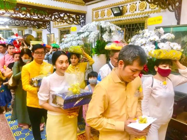 HCMC: Đại lễ dâng Y Kathina tại chùa Phổ Minh - PL: 2564
