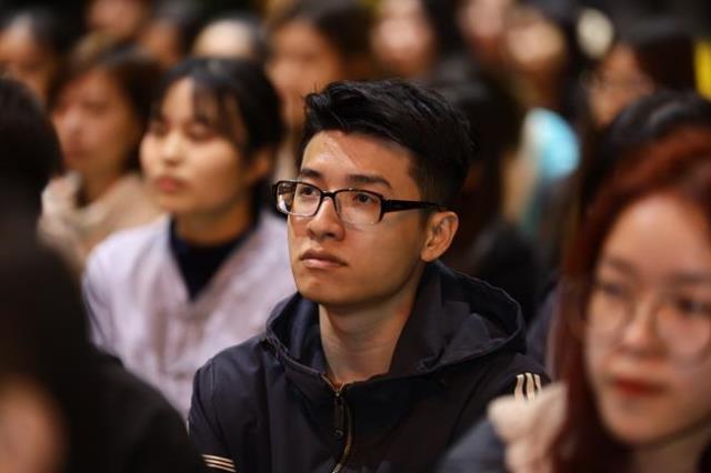 Hà Nội: Gần 400 bạn trẻ trở về chùa Bằng để “Khép lại quá khứ, mở cửa tương lai”