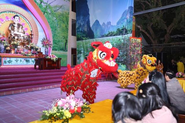 Hà Nội: Gần 400 bạn trẻ trở về chùa Bằng để “Khép lại quá khứ, mở cửa tương lai”