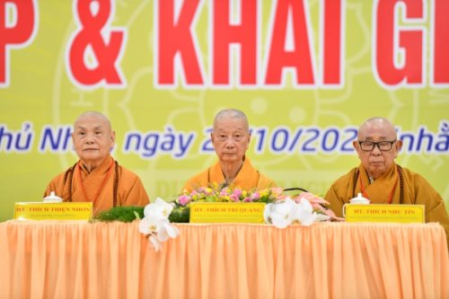 Quỹ ĐPNN Ủng Hộ 1.8 Tỷ Cứu Trợ Lũ Lụt Miền Trung Nhân Lễ Tốt Nghiệp – Khai Giảng Học Viện PGVN Tp.HCM Năm 2020