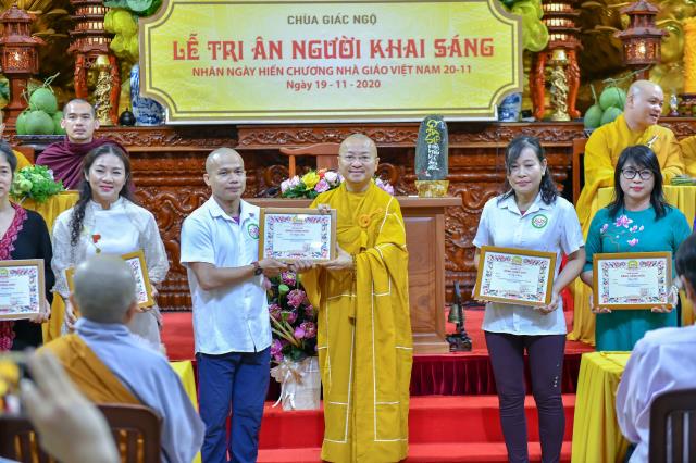 Chùa Giác Ngộ tổ chức Lễ tri ân người Thầy khai sáng nhân dịp 20/11