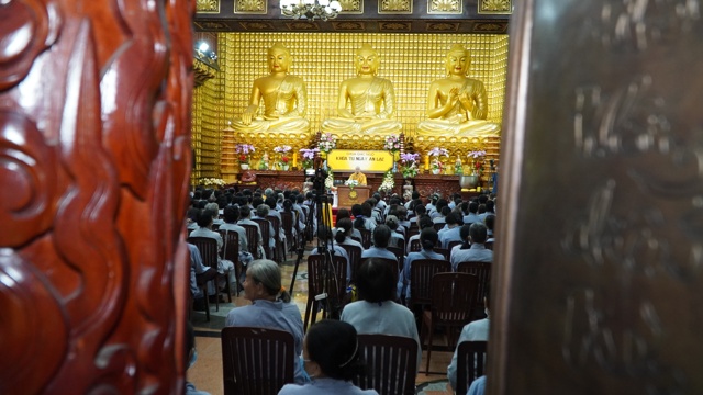 Tuổi Trẻ Hướng Phật:  Nuôi Dưỡng và Phát Triển Hạt Giống Trí Tuệ