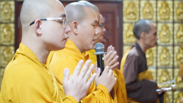 Tuổi Trẻ Hướng Phật:  Nuôi Dưỡng và Phát Triển Hạt Giống Trí Tuệ