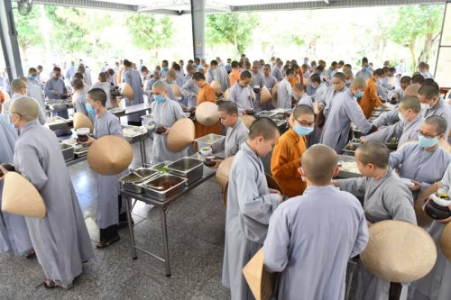 Tổng Kết Chương Trình Cúng Dường “Quỹ Đời Sống Tăng Ni” Kỳ 10 (C106-10)