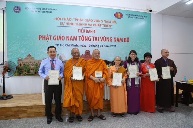 Phiên làm việc của 05 tiểu ban trong Hội thảo &#039;Phật giáo vùng Nam bộ: Sự hình thành và phát triển&quot;