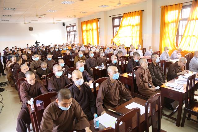 Phiên làm việc của 05 tiểu ban trong Hội thảo &#039;Phật giáo vùng Nam bộ: Sự hình thành và phát triển&quot;
