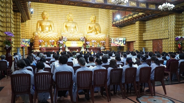 Tuổi Trẻ Hướng Phật:  Nuôi Dưỡng và Phát Triển Hạt Giống Trí Tuệ