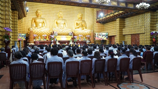 Tuổi Trẻ Hướng Phật:  Nuôi Dưỡng và Phát Triển Hạt Giống Trí Tuệ