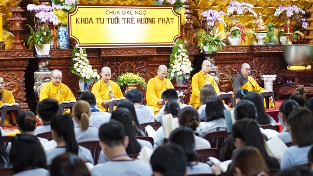 Tuổi Trẻ Hướng Phật:  Nuôi Dưỡng và Phát Triển Hạt Giống Trí Tuệ