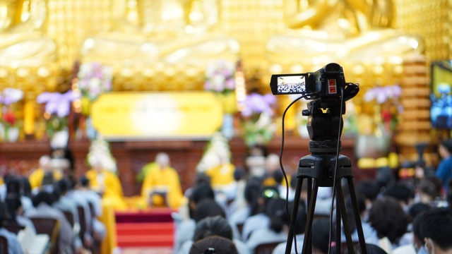 Tuổi Trẻ Hướng Phật:  Nuôi Dưỡng và Phát Triển Hạt Giống Trí Tuệ