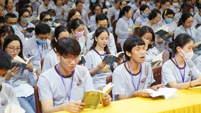 Tuổi Trẻ Hướng Phật:  Nuôi Dưỡng và Phát Triển Hạt Giống Trí Tuệ