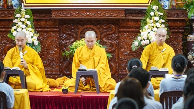 Tuổi Trẻ Hướng Phật:  Nuôi Dưỡng và Phát Triển Hạt Giống Trí Tuệ