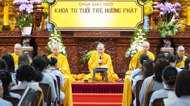 Tuổi Trẻ Hướng Phật:  Nuôi Dưỡng và Phát Triển Hạt Giống Trí Tuệ
