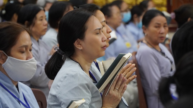 Tuổi Trẻ Hướng Phật:  Nuôi Dưỡng và Phát Triển Hạt Giống Trí Tuệ