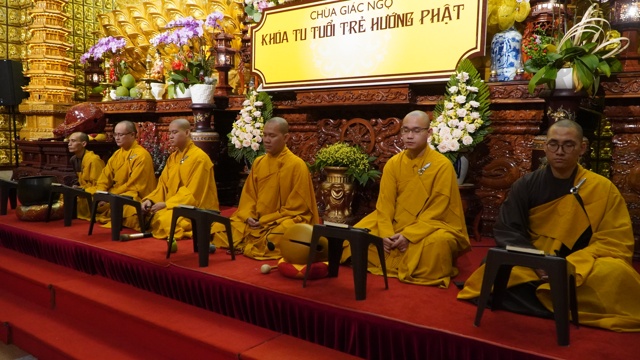 Tuổi Trẻ Hướng Phật:  Nuôi Dưỡng và Phát Triển Hạt Giống Trí Tuệ