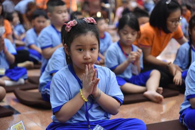 Chơi vui, học tốt trong khóa tu Búp Sen Từ Bi