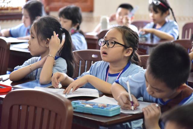 Chơi vui, học tốt trong khóa tu Búp Sen Từ Bi