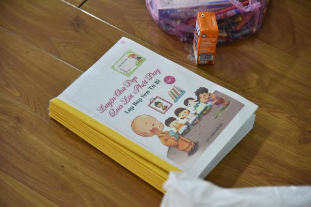 Chơi vui, học tốt trong khóa tu Búp Sen Từ Bi