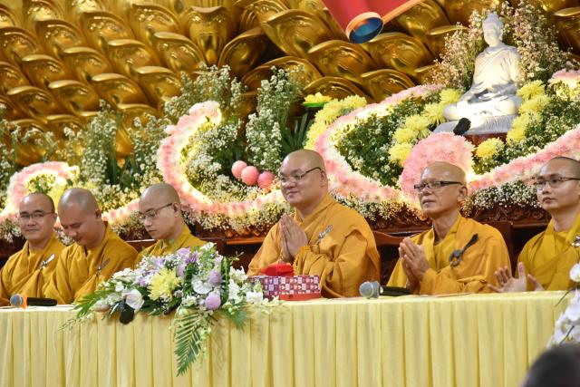 Chùa Giác Ngộ: Hôn lễ dưới đài sen của đôi uyên ương Văn Sơn và Bạch Thảo
