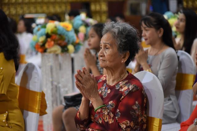 Chùa Giác Ngộ: Hôn lễ dưới đài sen của đôi uyên ương Văn Sơn và Bạch Thảo