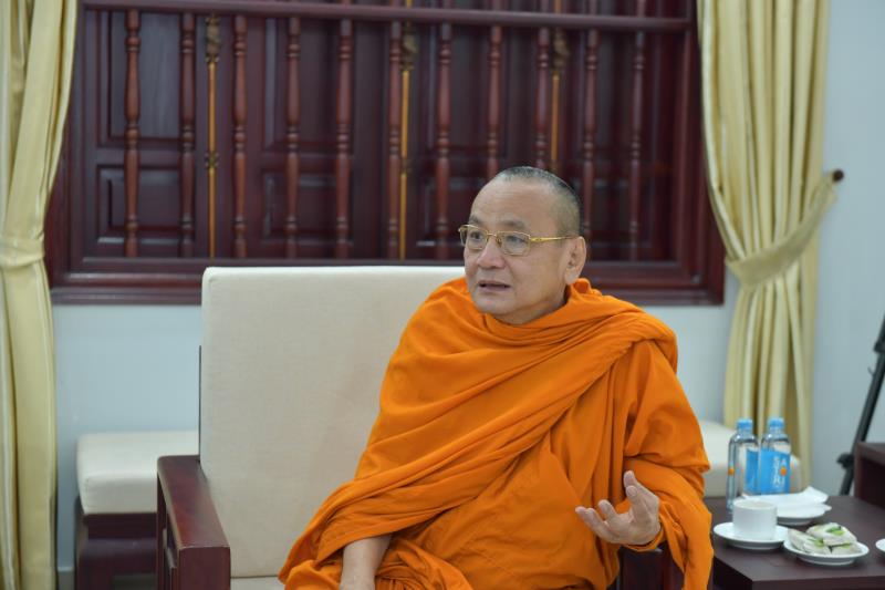 Phái đoàn trường Đại học Khoa học xã hội &amp; Nhân văn thăm và chúc tết tại Học viện Phật giáo Việt Nam tại Tp.HCM
