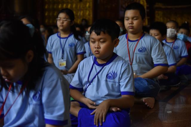 Chơi vui, học tốt trong khóa tu Búp Sen Từ Bi