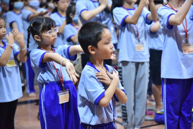 Chơi vui, học tốt trong khóa tu Búp Sen Từ Bi