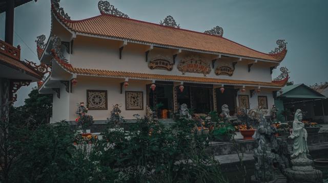 Một thoáng bình yên chùa Vạn Linh, Long An