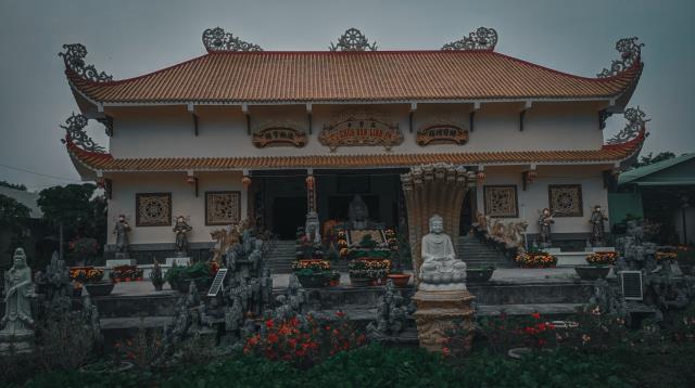 Một thoáng bình yên chùa Vạn Linh, Long An