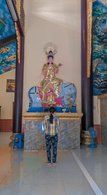 Một thoáng bình yên chùa Vạn Linh, Long An