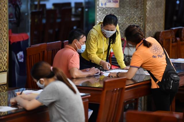 Hơn 1.000 người tham gia hiến máu nhân đạo vào 2 ngày cuối tuần tại chùa Giác Ngộ