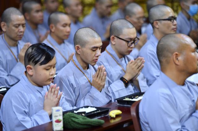 Lễ bế mạc khóa tu Xuất Gia Gieo Duyên lần 8 tại chùa Giác Ngộ