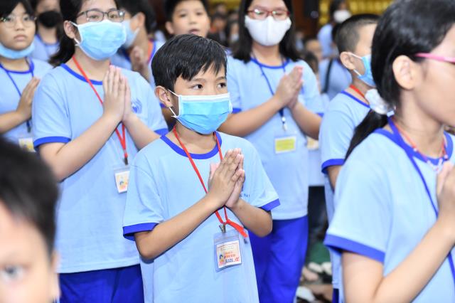 Khóa tu Búp Sen Từ Bi: Những bài đạo đức nhỏ góp nhặt nên nhân cách lớn