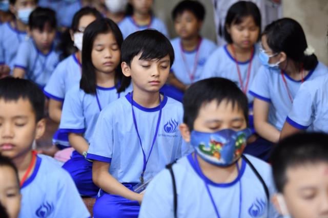 Khóa tu Búp Sen Từ Bi: Những bài đạo đức nhỏ góp nhặt nên nhân cách lớn