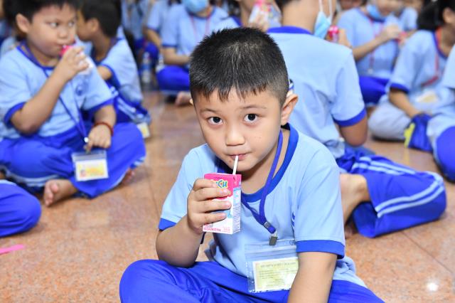 Khóa tu Búp Sen Từ Bi: Những bài đạo đức nhỏ góp nhặt nên nhân cách lớn